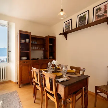 Terrace Over - By Myhomeincomo Apartment