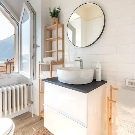 Appartement Terrace Over - By Myhomeincomo Torno